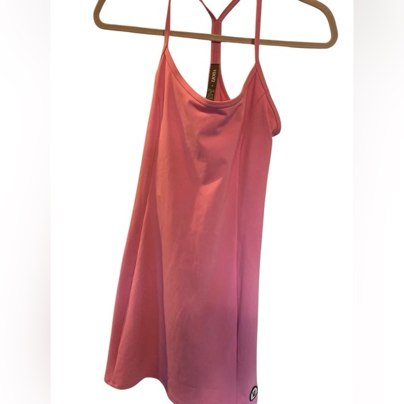 NWT Vuori Pink Azalea One Shot Women's Tennis Dress - Picture 2 of 5